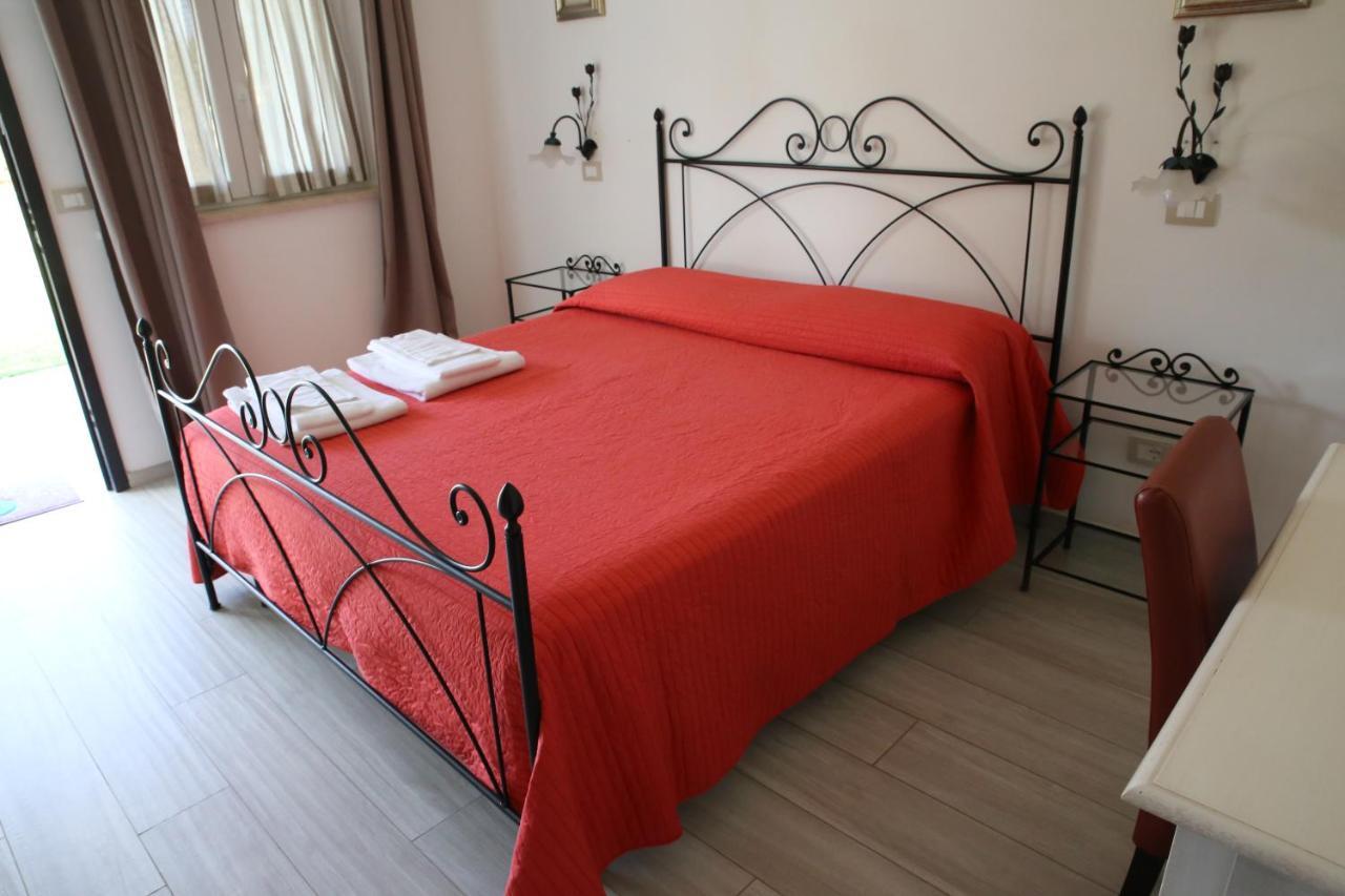 Mabell Guest House ชิวิตาเวกเกีย ภายนอก รูปภาพ